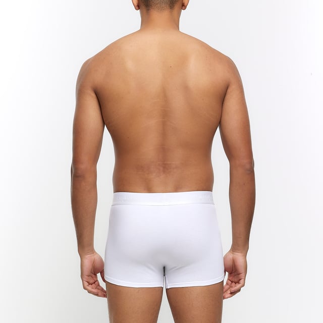 Multipack of 4, Regular fit, Elasticated RI waistbandAbout the brandFASHION IS OUR DNARiver Island is an icon of the British high street. Inspired by the latest trends and our heritage style archives, we've been serving style and leading trends for over sixty years.We make fashion for real people with real lives, who want to look real good. Because life's a celebration - let's dress for it.