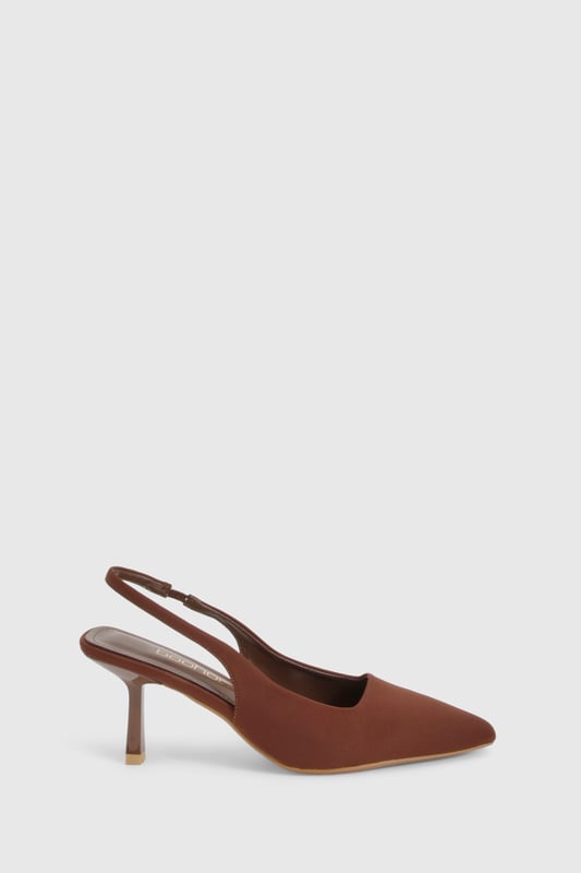 We'll make sure your shoes keep you one stylish step ahead of the crowdWhether you're keeping it simple in sliders, living the high life in heels or joining the fash pack in flatforms, you'll be heading to shoe heaven with our fashion-forward footwear collection. Boots are your day-to-night bestfriend, giving a floral dress&nbsp;that tough twist - add a biker jacket for even more attitude. Find your summer feet in jelly sandals and enjoy balmy nights in block heels.
