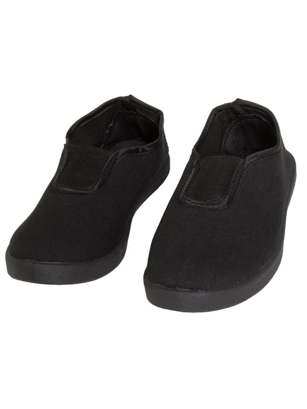 Simple, stylish, and built for comfort—these unisex school pumps are perfect for everyday wear. Made with a soft canvas upper and a matte finish, they offer a snug fit that’s both comfy and breathable. Packed in a brand-new poly bag, these shoes are crafted from high-quality materials to withstand daily school use. Great for PE, indoor activities, or general school wear