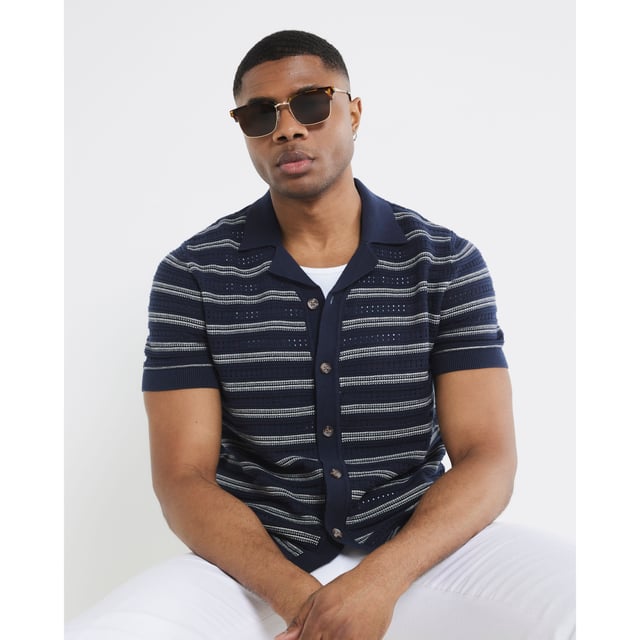 Collared, Stiped print, Textured, Buttoned fastening, Short sleeves, LightweightAbout the brandFASHION IS OUR DNARiver Island is an icon of the British high street. Inspired by the latest trends and our heritage style archives, we've been serving style and leading trends for over sixty years.We make fashion for real people with real lives, who want to look real good. Because life's a celebration - let's dress for it.