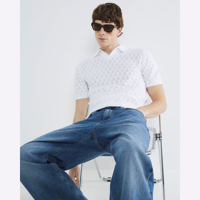 Slim fit, Textured, Open collar detail, Collared, Short sleevesAbout the brandFASHION IS OUR DNARiver Island is an icon of the British high street. Inspired by the latest trends and our heritage style archives, we've been serving style and leading trends for over sixty years.We make fashion for real people with real lives, who want to look real good. Because life's a celebration - let's dress for it.