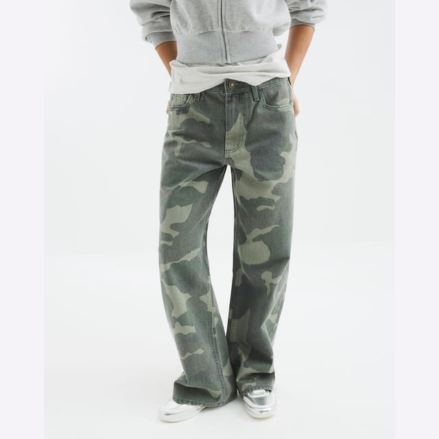 Petite collection, Camo print, Belt loops, Pockets, Straight leg, Zip and button fasteningAbout the brandFASHION IS OUR DNARiver Island is an icon of the British high street. Inspired by the latest trends and our heritage style archives, we've been serving style and leading trends for over sixty years.We make fashion for real people with real lives, who want to look real good. Because life's a celebration - let's dress for it.