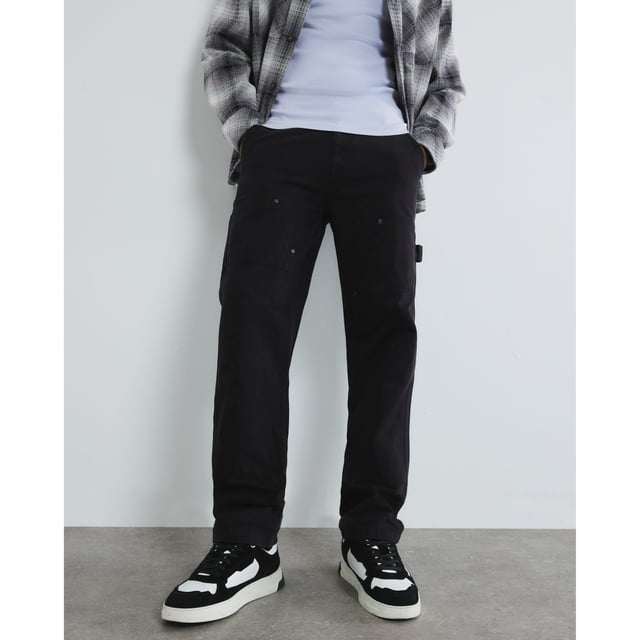 Straight leg, Denim, Classic 5 pocket styling, Belt loops, Leg panel detail, Zip and button fasteningAbout the brandFASHION IS OUR DNARiver Island is an icon of the British high street. Inspired by the latest trends and our heritage style archives, we've been serving style and leading trends for over sixty years.We make fashion for real people with real lives, who want to look real good. Because life's a celebration - let's dress for it.