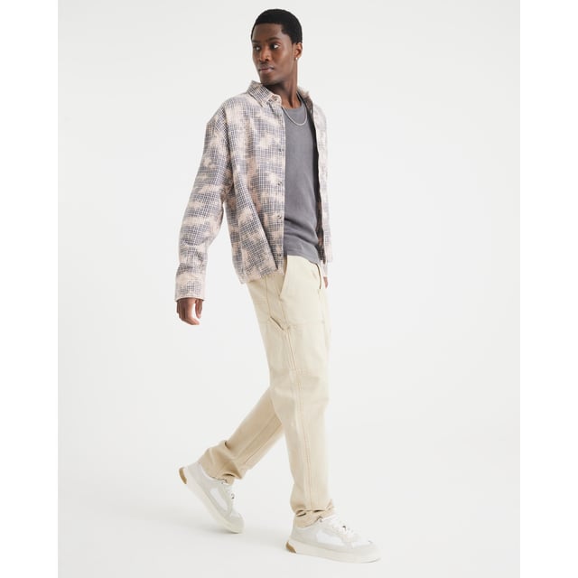 Straight leg, Denim, Classic 5 pocket styling, Belt loops, Leg panel detail, Zip and button fasteningAbout the brandFASHION IS OUR DNARiver Island is an icon of the British high street. Inspired by the latest trends and our heritage style archives, we've been serving style and leading trends for over sixty years.We make fashion for real people with real lives, who want to look real good. Because life's a celebration - let's dress for it.
