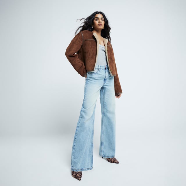 Petite collection, High waisted, Relaxed straight fit, Denim fabric, Belt loops, Classic 5 pockets, Button and zip fasteningAbout the brandFASHION IS OUR DNARiver Island is an icon of the British high street. Inspired by the latest trends and our heritage style archives, we've been serving style and leading trends for over sixty years.We make fashion for real people with real lives, who want to look real good. Because life's a celebration - let's dress for it.