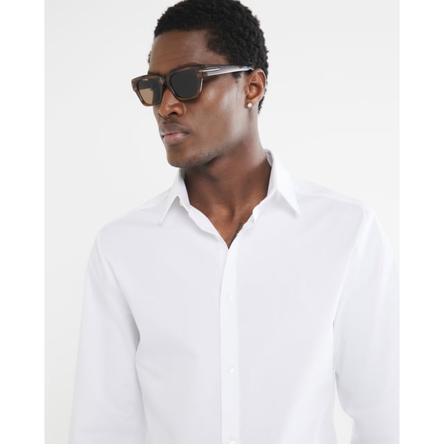 Slim fit, Collared, Button fastening, Long sleevedAbout the brandFASHION IS OUR DNARiver Island is an icon of the British high street. Inspired by the latest trends and our heritage style archives, we've been serving style and leading trends for over sixty years.We make fashion for real people with real lives, who want to look real good. Because life's a celebration - let's dress for it.