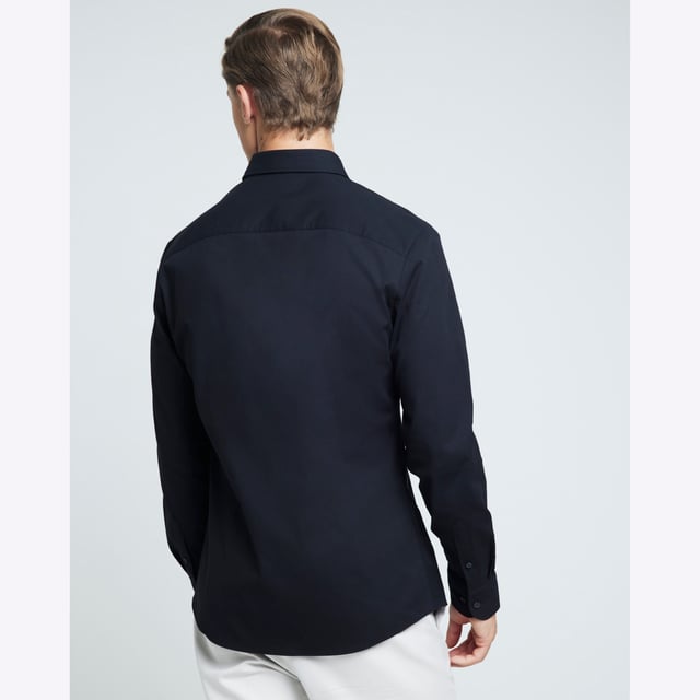 Textured fabric, Collared, Long sleeves, Cuffed, Button fasteningAbout the brandFASHION IS OUR DNARiver Island is an icon of the British high street. Inspired by the latest trends and our heritage style archives, we've been serving style and leading trends for over sixty years.We make fashion for real people with real lives, who want to look real good. Because life's a celebration - let's dress for it.