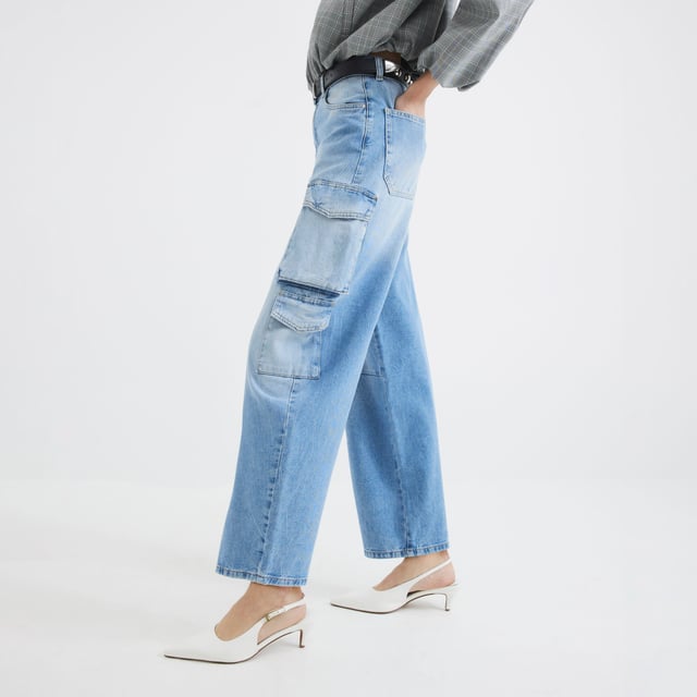Denim fabric, Barrel leg, Classic 5 pocket styling, Cargo pockets, Belt loops, Zip and button fasteningAbout the brandFASHION IS OUR DNARiver Island is an icon of the British high street. Inspired by the latest trends and our heritage style archives, we've been serving style and leading trends for over sixty years.We make fashion for real people with real lives, who want to look real good. Because life's a celebration - let's dress for it.