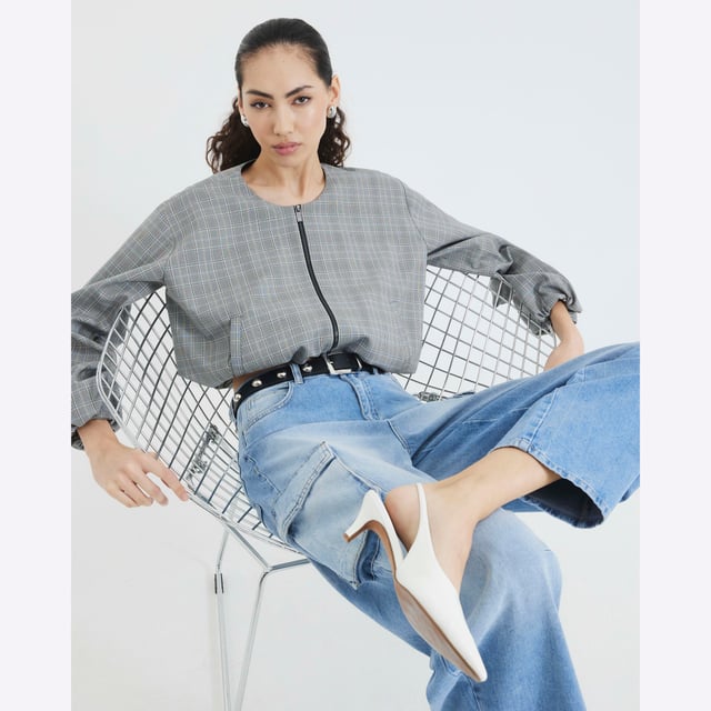 Denim fabric, Barrel leg, Classic 5 pocket styling, Cargo pockets, Belt loops, Zip and button fasteningAbout the brandFASHION IS OUR DNARiver Island is an icon of the British high street. Inspired by the latest trends and our heritage style archives, we've been serving style and leading trends for over sixty years.We make fashion for real people with real lives, who want to look real good. Because life's a celebration - let's dress for it.