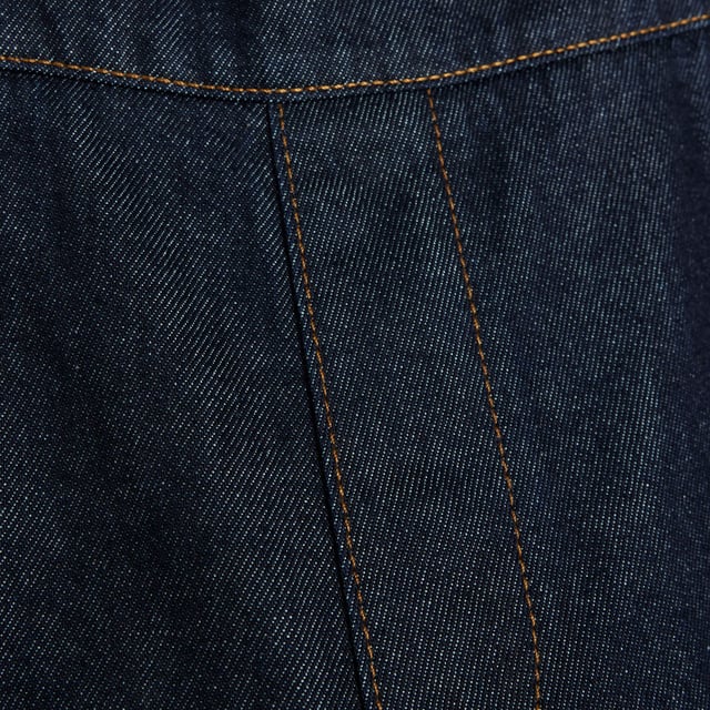 Denim fabric, Barrel leg, Pockets, Elasticated waistbandAbout the brandFASHION IS OUR DNARiver Island is an icon of the British high street. Inspired by the latest trends and our heritage style archives, we've been serving style and leading trends for over sixty years.We make fashion for real people with real lives, who want to look real good. Because life's a celebration - let's dress for it.