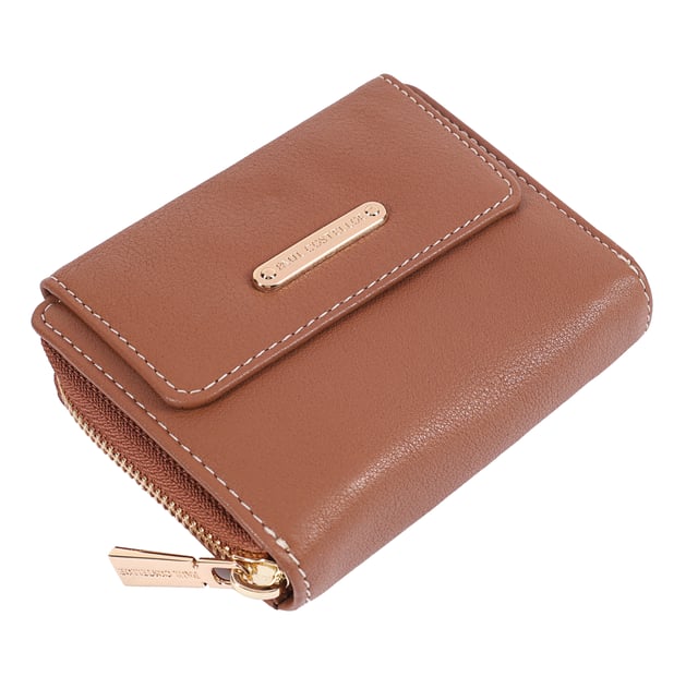 Crafted from soft leather, this elegant purse is designed for both style and function, featuring twin coin sections for easy access and separation. It offers ample card slots, a dedicated note section, and a clear card/ID display window for added convenience. Finished with a sleek brand logo plate on the front, it comes beautifully packaged in a gift box-perfect for yourself or someone special. D:3.4cm W:12.3cm H:9.7cm
