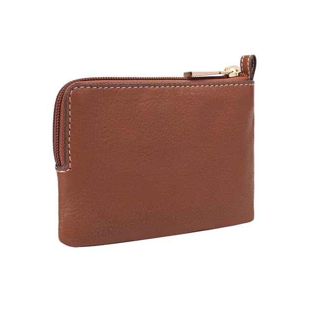 Coin pouch adorned with a sleek brand logo pin on the front, combines functionality with sophisticated style. Made from soft quality leather, it offers a secure and stylish way to keep your coins organized. Presented in a beautiful gift box, it makes a perfect present for any occasion, showcasing both luxury and practicality. D:1.7cm W:14cm H:9.5cm