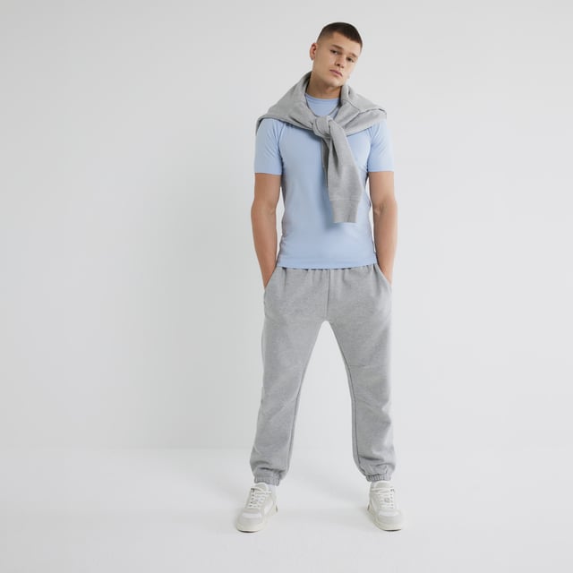 Pack of 2, Regular fit, Multi coloured, Side slip pockets, Elasticated waist, HeavyweightAbout the brandFASHION IS OUR DNARiver Island is an icon of the British high street. Inspired by the latest trends and our heritage style archives, we've been serving style and leading trends for over sixty years.We make fashion for real people with real lives, who want to look real good. Because life's a celebration - let's dress for it.