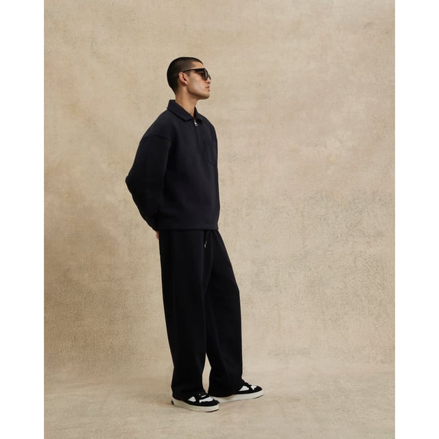 Regular fit, Polo neck, Half zipped, Chest pouch pockets, Long sleeved, HeavyweightAbout the brandFASHION IS OUR DNARiver Island is an icon of the British high street. Inspired by the latest trends and our heritage style archives, we've been serving style and leading trends for over sixty years.We make fashion for real people with real lives, who want to look real good. Because life's a celebration - let's dress for it.