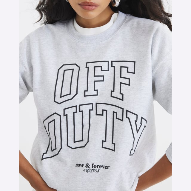 Crew neckline, 'Off Duty' graphic, Long sleevedAbout the brandFASHION IS OUR DNARiver Island is an icon of the British high street. Inspired by the latest trends and our heritage style archives, we've been serving style and leading trends for over sixty years.We make fashion for real people with real lives, who want to look real good. Because life's a celebration - let's dress for it.