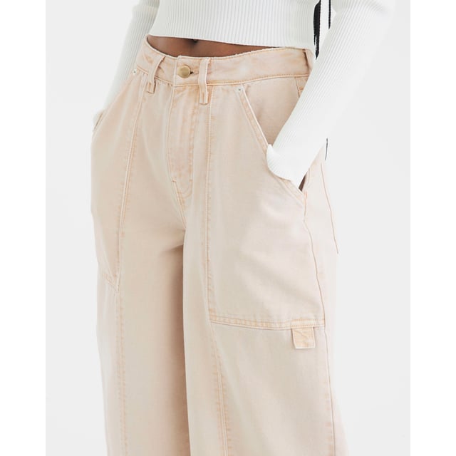Canvas fabric, Barrel leg, Belt loops, Pockets, Zip and button fasteningAbout the brandFASHION IS OUR DNARiver Island is an icon of the British high street. Inspired by the latest trends and our heritage style archives, we've been serving style and leading trends for over sixty years.We make fashion for real people with real lives, who want to look real good. Because life's a celebration - let's dress for it.