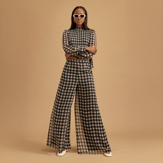 Cotton fabric, Gingham print, Wide legAbout the brandFASHION IS OUR DNARiver Island is an icon of the British high street. Inspired by the latest trends and our heritage style archives, we've been serving style and leading trends for over sixty years.We make fashion for real people with real lives, who want to look real good. Because life's a celebration - let's dress for it.