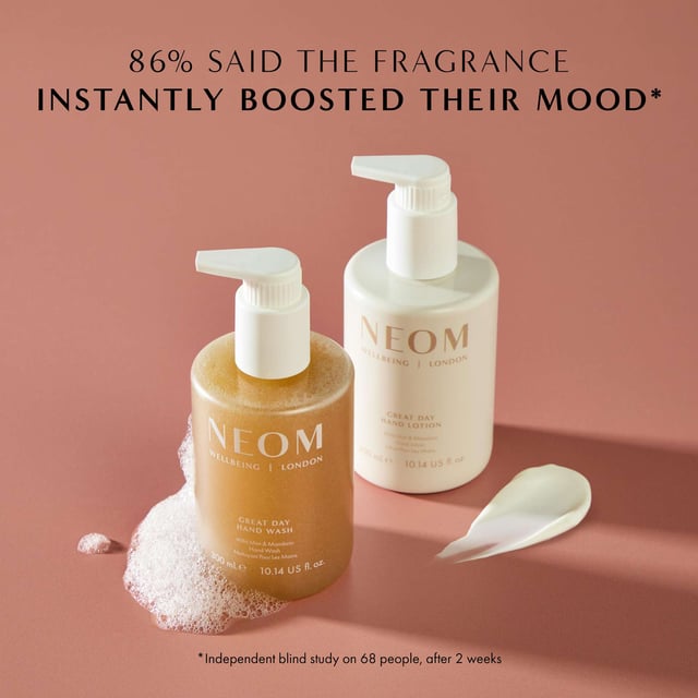 Neom Wellbeing Great Day Hand Wash and Lotion Duo - 300ml Experience the uplifting power of Neom Wellbeing London’s Great Day Hand Wash and Lotion Duo. This luxurious set features a 300ml hand wash and a 300ml hand lotion, both infused with 100% natural essential oils, including Wild Mint and Mandarin. The hand wash gently exfoliates with orange peel and olive crush while nourishing your skin with aloe vera. The lotion, enriched with shea butter, provides deep hydration and a delightful scent. Perfect for elevating your mood and adding self-care to your routine, this duo leaves your hands feeling soft and revitalized.