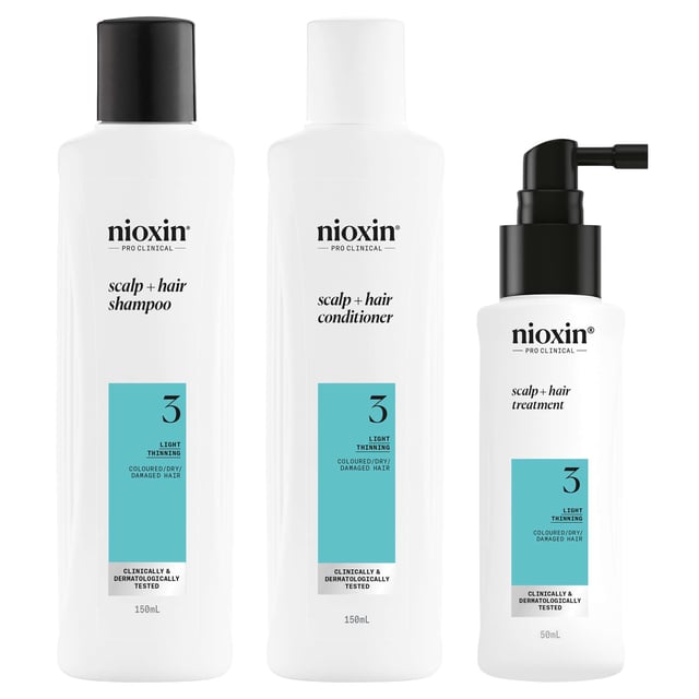 Discover the Nioxin Pro Clinical System 3 Trial Kit, expertly crafted for coloured hair experiencing light thinning. This clinically tested set revitalizes dry and damaged hair, enhancing thickness and strength to prevent breakage while safeguarding your vibrant colour. In just 30 days, 8 out of 10 users reported fuller, thicker hair! The kit includes: Nioxin Pro Clinical Scalp + Hair Shampoo (150ml), Conditioner (150ml), and Thickening Treatment (50ml). Key benefits include gentle cleansing, reduced breakage, and nourishing botanicals for scalp health.