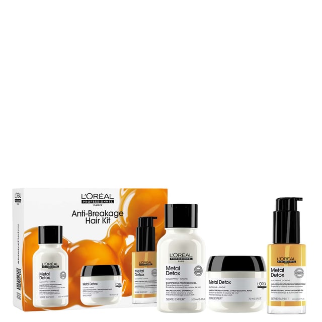 Discover the L'Oréal Professionnel Metal Detox Anti-Breakage Mini Trio Kit, featuring a 100ml Shampoo, 75ml Mask, and 30ml Oil designed to combat hair breakage and color fade. This kit is infused with Glicoamine, which effectively neutralizes excess metals in your hair. Experience up to 97% less hair breakage and achieve hair that is up to 2x shinier. Enjoy long-lasting smoothness with anti-humidity benefits. Protect your hair from metal absorption with this professional haircare solution. Set includes: 100ml Shampoo, 75ml Mask, and 30ml Oil.
