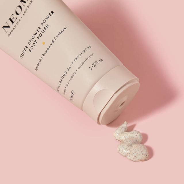 Revitalize your skin with Neom Wellbeing London Energy Boosting Super Shower Power Body Polish. This exfoliator is crafted with invigorating ingredients inspired by morning freshness. Enjoy the scent of mint tea, uplifting eucalyptus, cleansing rosemary, and energizing coffee, combined with oat milk for nourishment. Massage onto damp skin in circular motions, rinse thoroughly, and follow with NEOM Body Butter or Body Oil for soft skin. For an energy boost, pair with our Body Cleanser and Shampoo and Conditioner.