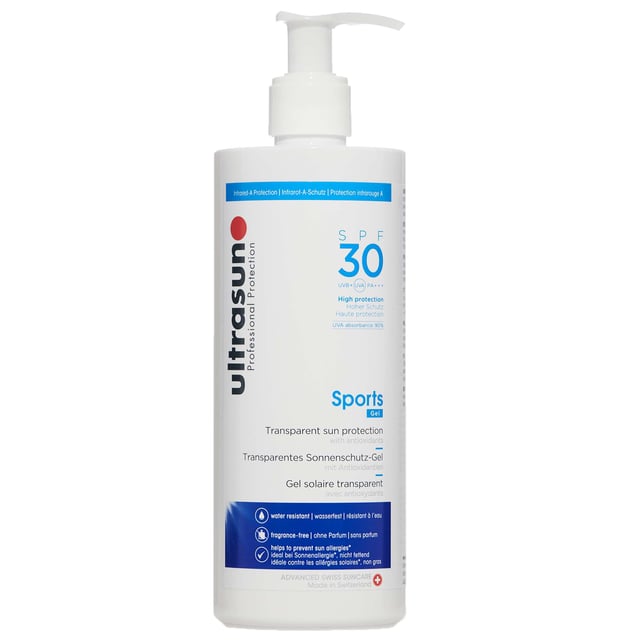 Experience ultimate sun protection with Ultrasun Sports Formula Gel SPF30. This gel offers long-lasting defense against UVA, UVB, and Infrared A rays, making it ideal for active lifestyles. Its non-greasy, transparent formula ensures easy application, even on thinning hair and sensitive scalps. With dry touch technology, it absorbs quickly and is water-resistant, tested by elite athletes. Suitable for all skin types, it features vegan and cruelty-free ingredients, safe for pregnancy. Apply to clean, dry skin 15 minutes before sun exposure, for face and body.