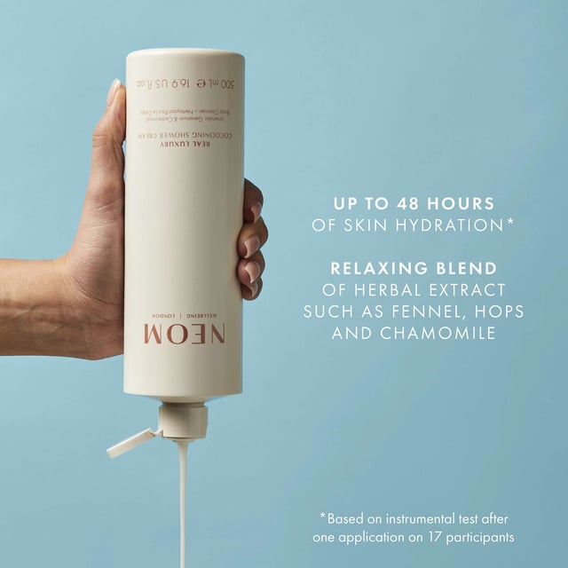 Experience the soothing power of Neom Wellbeing London's Luxury De-Stress Shower Cream. This creamy cleanser, made with 100% natural essential oils like lavender and geranium, is designed to relax your body and mind. Enriched with evening primrose oil and herbal extracts, it provides deep hydration for your skin, lasting up to 48 hours. Enjoy a calming shower experience that elevates your mood and alleviates stress. Simply lather, inhale the fragrance, and let tranquility wash over you.