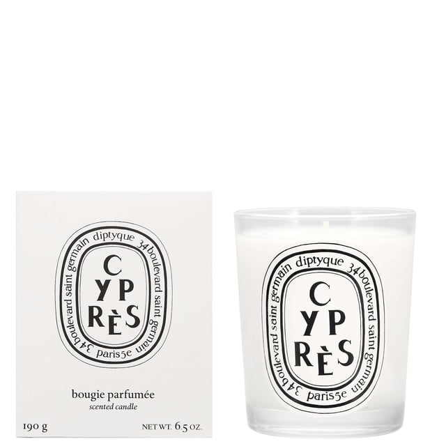 Diptyque Cyprès Scented Candle - 190g of Soothing Freshness Experience the warm and comforting aroma of the Diptyque Cyprès Scented Candle. This exquisite candle features a sunny fragrance infused with cypress, delivering a soothing freshness complemented by sweet undertones. Enjoy approximately 50 hours of burn time, perfect for creating a relaxing atmosphere. For optimal performance, allow the candle to burn for 2-3 hours during its first use to ensure even melting. Remember to trim the wick regularly, keeping it at a length of 3-5mm for the best experience.