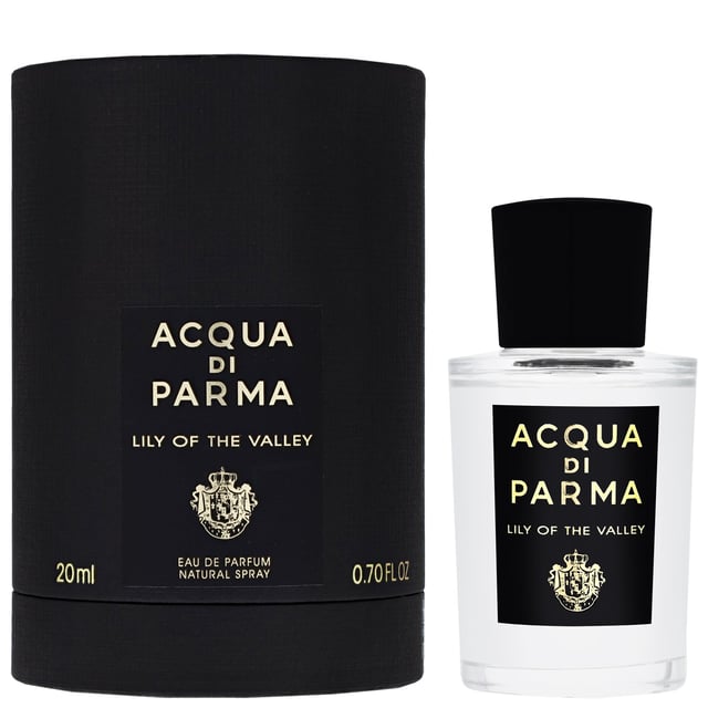 Acqua Di Parma Lily Of The Valley Eau de Parfum - Natural Spray for Women 20 ml Discover the enchanting Acqua Di Parma Lily Of The Valley Eau de Parfum, a sophisticated fragrance that captures the essence of spring. This exquisite scent opens with vibrant notes of grapefruit, bergamot, and black currant, leading to a heart of delicate lily of the valley, jasmine, geranium, and magnolia. The fragrance concludes with a warm base of cedar and musk, creating a harmonious and elegant finish. Perfect for any occasion, this natural spray will leave you feeling fresh and radiant all day long.