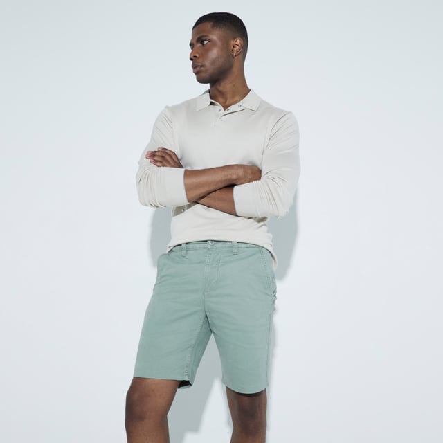 Slim fit, Side slip pockets, Belt loops, Button and zip fasteningAbout the brandFASHION IS OUR DNARiver Island is an icon of the British high street. Inspired by the latest trends and our heritage style archives, we've been serving style and leading trends for over sixty years.We make fashion for real people with real lives, who want to look real good. Because life's a celebration - let's dress for it.