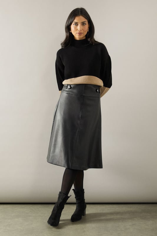 Stylish ruched detailing adds texture and visual interest to these ankle boots
        Comfortable mid-height block heel measuring between 5-6.5cm for all-day wearability
        Soft faux suede finish creates a luxurious look and feel
        Versatile ankle height perfect for pairing with both trousers and skirts
        Part of the Good For the Sole collection, designed with comfort in mind
    
    The Ava Ankle Boot combines practicality with contemporary style, featuring distinctive ruched detailing that creates a relaxed yet refined silhouette. The sturdy block heel offers the perfect balance of height and stability, making these boots ideal for extended wear. Style them with a leather-look midi skirt and cropped jumper for an effortlessly chic daytime ensemble, or pair with your favourite straight-leg jeans and an oversized cardigan for weekend coffee dates. These versatile boots transition seamlessly from casual family gatherings to lunch with friends, offering both comfort and style. The faux suede texture adds a touch of sophistication to any outfit, while the regular fit ensures they're easy to slip on and off. A wardrobe essential that will carry you through the seasons with ease.