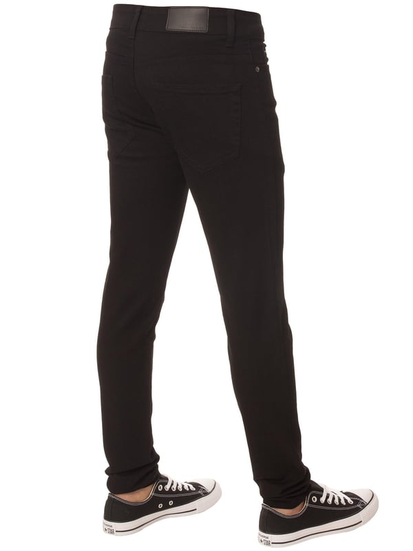 Upgrade your child’s denim collection with the stylish Enzo Boys Skinny Jeans. Designed with a modern slim fit, these jeans feature a classic 5-pocket design for everyday practicality and a button fly for a secure closure. Perfect for casual wear or dressing up, these versatile jeans offer a sleek look while ensuring comfort and freedom of movement. A must-have staple for any boy’s wardrobe!
