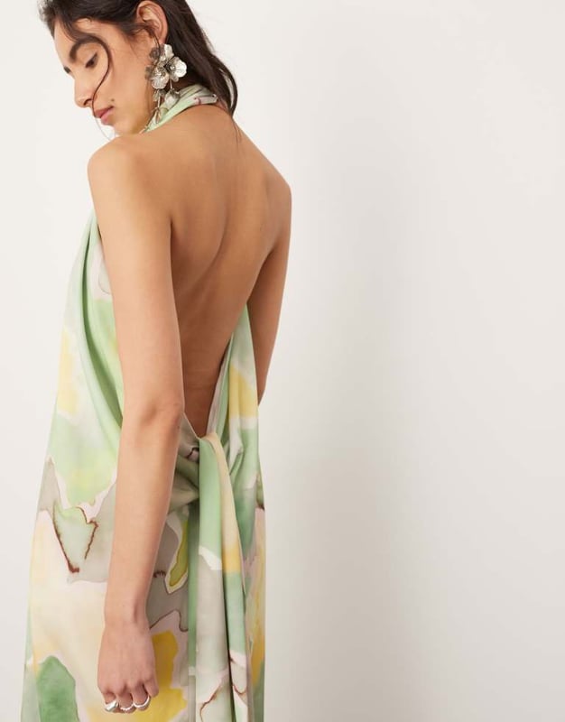 Dresses by ASOS EDITION When the dress code means a dress All-over print Halterneck style Sleeveless style Open back Regular fitSold By: Asos