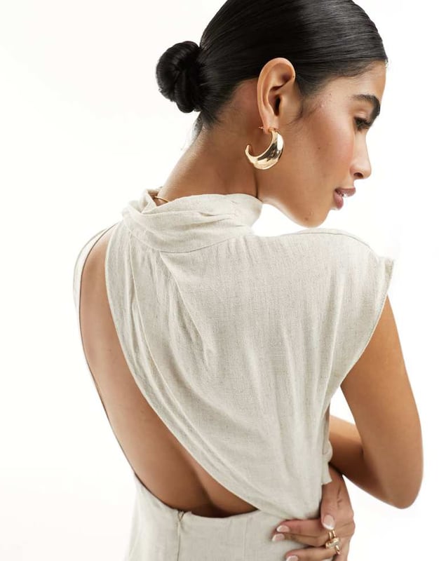 Dresses by ASOS DESIGN Best dressed: secured High neck Cap sleeves Cut-out back Zip-back fastening Regular fitSold By: Asos