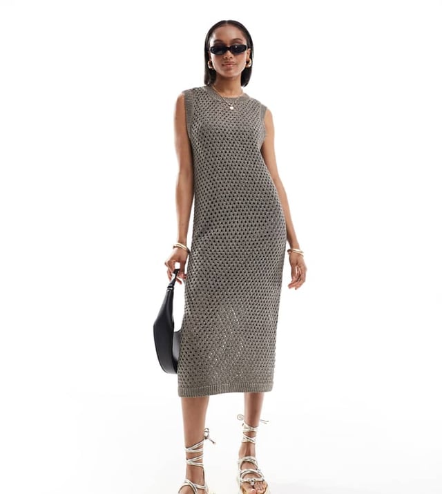 Dresses by Vero Moda For your weekend mood board Crew neck Sleeveless style Regular fitSold By: Asos