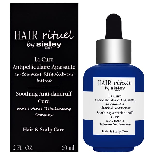 Discover the Sisley Hair Rituel Soothing Anti-Dandruff Treatment Cure, designed to provide targeted relief for your hair and scalp. This innovative treatment addresses dandruff's root causes, restoring balance and comfort. Enriched with a blend of sage, celery seed, and verbena oil, it soothes irritation and promotes a healthier scalp. Provitamin B5 enhances hair strength and volume. For best results, apply 4 pipettes section by section, massage gently without rinsing, and use three times a week for three weeks. If contact with eyes occurs, rinse thoroughly.