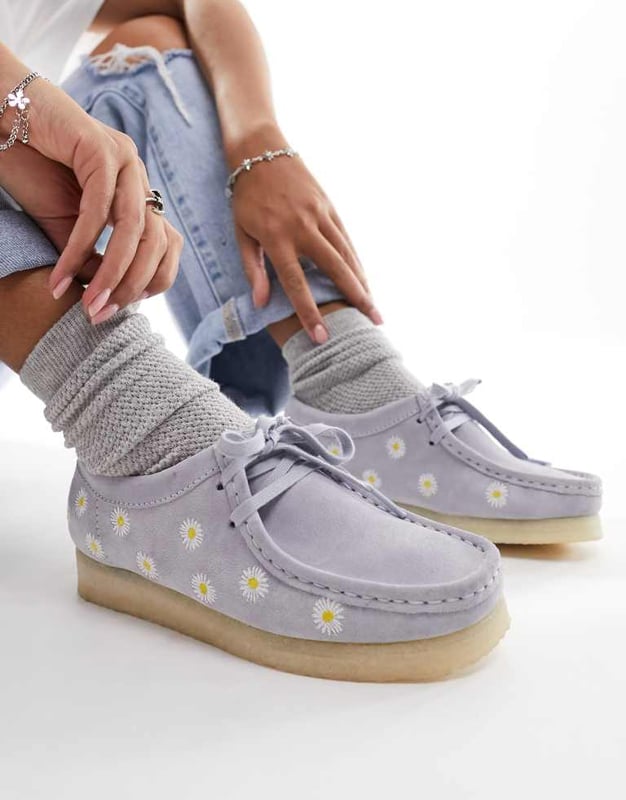 Shoes by Clarks Originals Shoe 'drobe stand-outs Floral design Lace-up fastening Apron toe Chunky sole Textured treadSold By: Asos