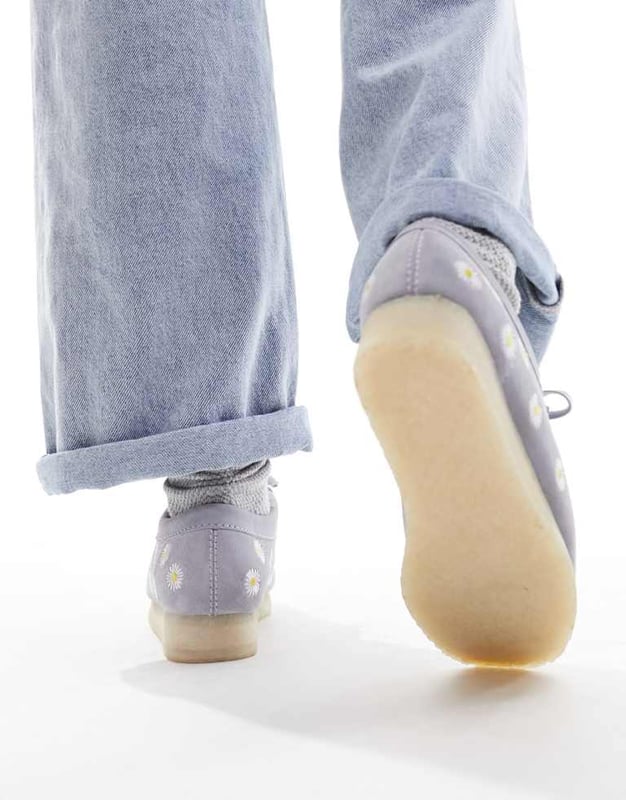 Shoes by Clarks Originals Shoe 'drobe stand-outs Floral design Lace-up fastening Apron toe Chunky sole Textured treadSold By: Asos