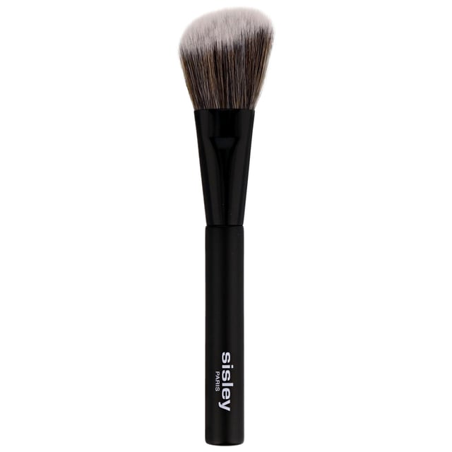 Achieve a radiant and natural flush with the Sisley Professional Blush Brush. Designed with an angled and tapered head made from high-quality synthetic bristles, this brush allows for seamless distribution of blush across your cheekbones. Its soft bristles ensure a smooth and precise application, making it easy to build color for your desired look. Perfect for both everyday use and special occasions, this brush is an essential tool for any makeup enthusiast looking to enhance their beauty routine.