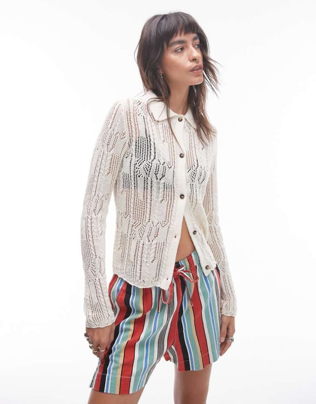 Tops by Topshop This is Topshop Spread collar Button placket Long sleeves Regular fitSold By: Asos