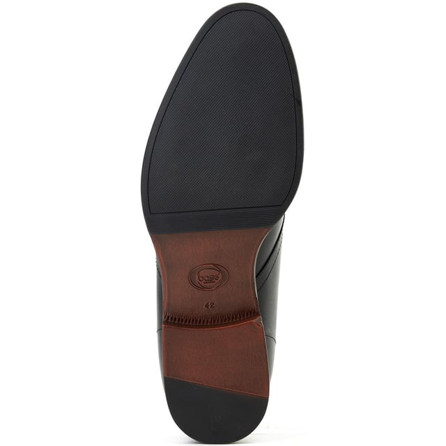 Auf der Suche nach einem klasse Paar Chukka-Stiefel? Dann brauchst du nicht weiter zu suchen als bei Wallis von Base London. Elegant und dennoch leger, diese Stiefel zeichnen sich durch hochwertige Leder-Obermaterialien, eine entspannte 3-Loch-Schnürung und einen praktischen Nylon-Zuglasche für einfachen Zugang aus. Auch eine Ortholite-Innensohle ist mit dabei!