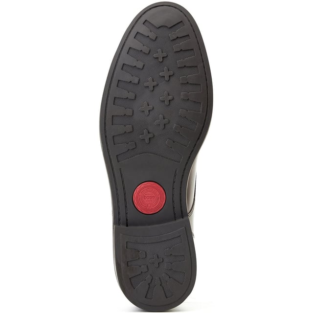Base London Plymouth Leren Heren Bruine Enkellaarzen Robuust maar verfijnd, de Plymouth Boot van Base London heeft soepele leren bovendelen, een zachte leren voering en een comfortabele, met Ortholite gevoerde binnenzool. Met 4 veterogen, 3 skihaken en een ondiepe profielzool, is het stijl en grip zonder de bulk.