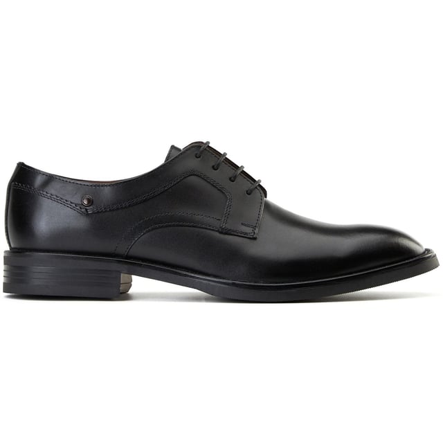 Base London Sleeve Leather Men's Black Lace-Up Shoes Step up your office game with the Sleeve derby shoe. Crafted with sleek leather uppers, a four-lace closure, and Ortholite insole comfort, its slim sole ensures you stay sharp and steady - because confidence starts from the ground up.