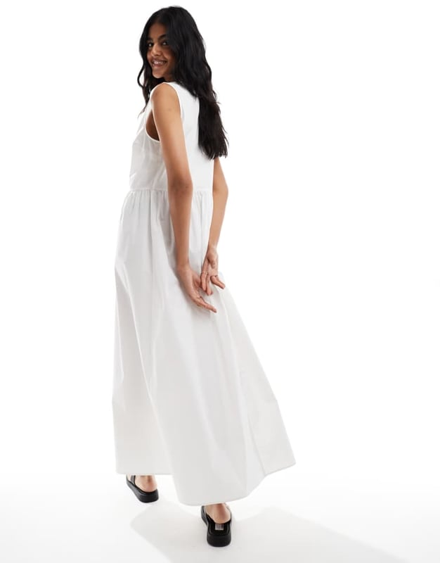 Dresses by ASOS DESIGN The one that goes with everything Crew neck Tie front Sleeveless style Regular fitSold By: Asos