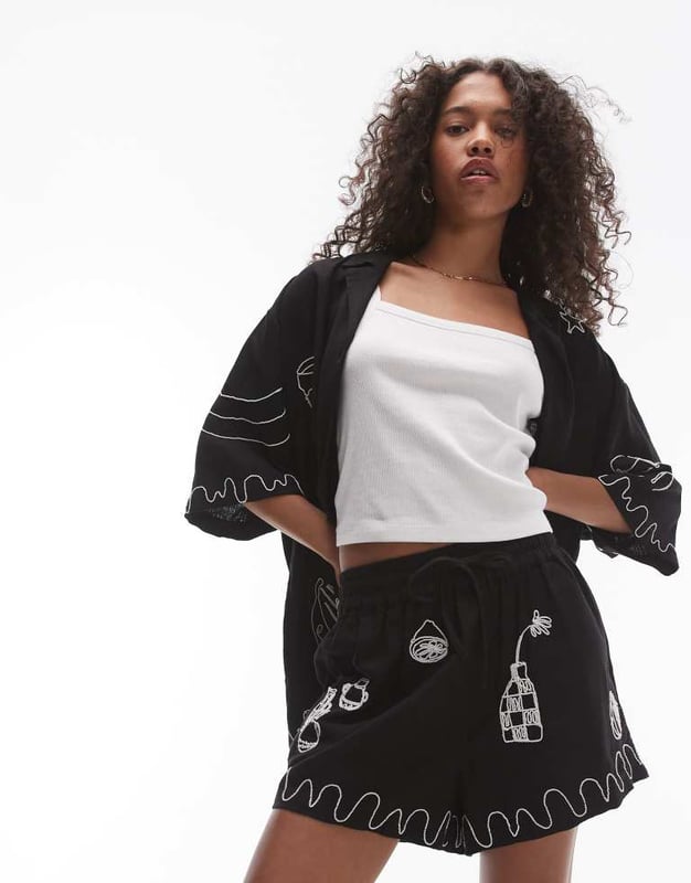 Trousers & Leggings by Topshop This is Topshop Part of a co-ord set Embroidered details Mid rise Elasticated drawstring waist Regular fitSold By: Asos