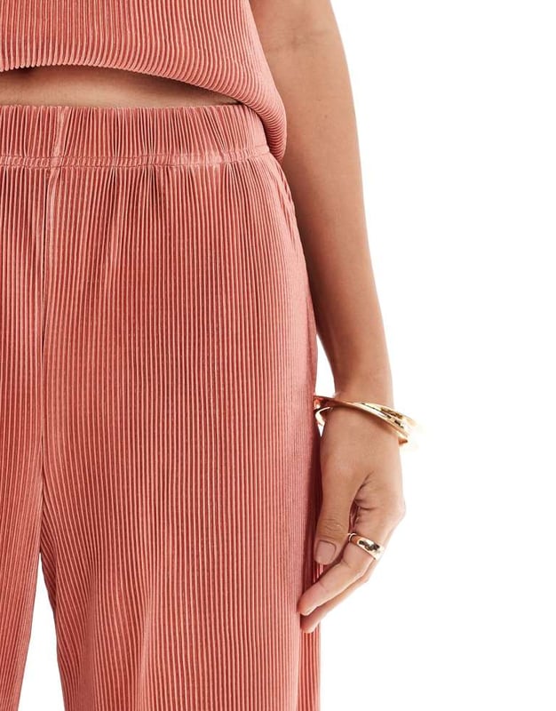 Trousers & Leggings by ONLY Part of a co-ord set Top sold separately High rise Elasticated waistband Wide legSold By: Asos