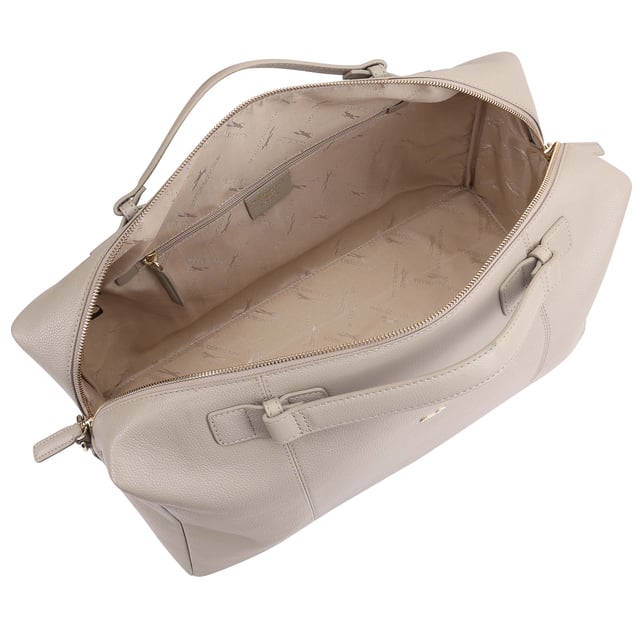 This Paul Costelloe ODELIA Weekend/Duffle Bag benefits from having top handles and an adjustable shoulder strap so you can wear it however you find most comfortable! Roomy enough for all your overnight essentials. It is sturdy yet light to carry. Perfect for long weekend stay or as a hospital bag for you and the new baby. Designed with one large main compartment as well as a secure interior pockets, it can hold all your essentials with ease.