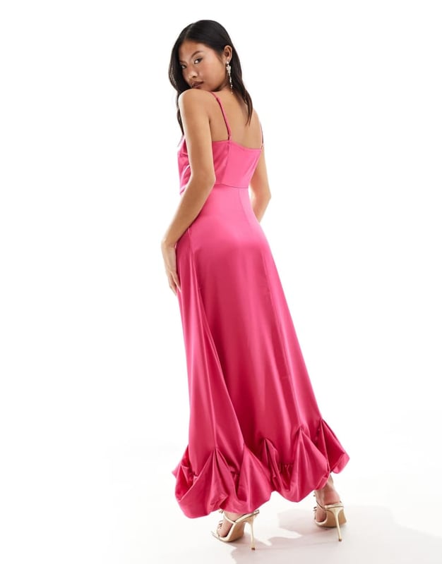 Petite by Vila Petite Your basket called, it wants this Scoop neck Adjustable straps Fitted waist Textured hem Regular fitSold By: Asos