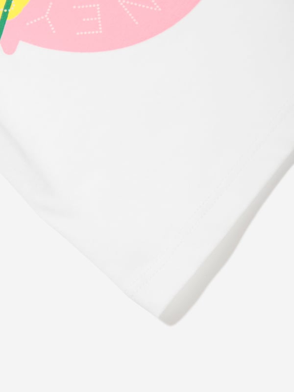Stella McCartney inspire imagination and creative expression in their colourful designs. This baby girls ivory short sleeve t-shirt is woven from soft organic cotton jersey. It has a cute pink cat motif on the front for a fun branded look. Round Neckline Short Sleeves 100 Organic Cotton
