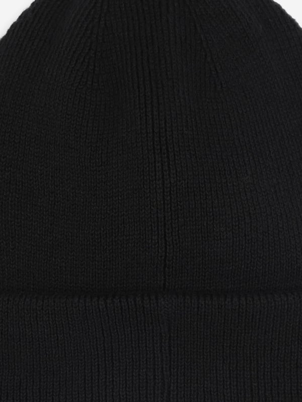Introducing the Boys Knitted Logo Beanie Hat in Black by BOSS, an essential addition for any discerning young wardrobe for AW2024. Perfect for keeping Cosy and stylish, this beanie ensures your boy stands out with elegant simplicity. Here are its standout features Iconic BOSS Branding Features a discreetly embossed logo for a touch of luxury. Premium Knit Fabric Crafted from superior quality fibers for durability and warmth. Versatile Design Classic black hue matches effortlessly with any outfit. Ultimate Comfort Soft texture that is gentle on the skin, perfect for everyday wear.Elevate his style this season with the Boys Knitted Logo Beanie Hat in Black. Secure yours today!